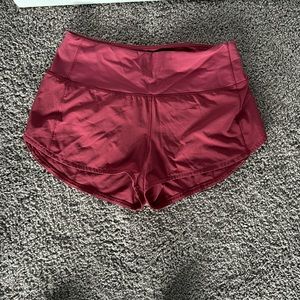 Lululemon high-rise speed up shorts, size 8 2.5”